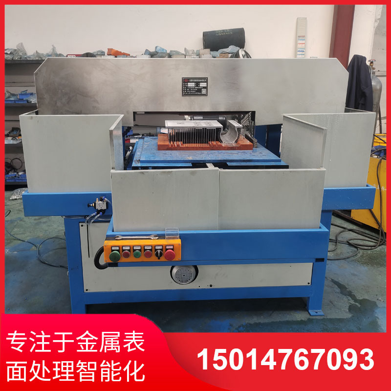 鋁(lv)材直紋拉(la)絲機生産供(gong)應(ying)